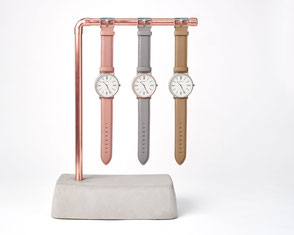 Beton Uhrenhalter für drei Armbanduhren